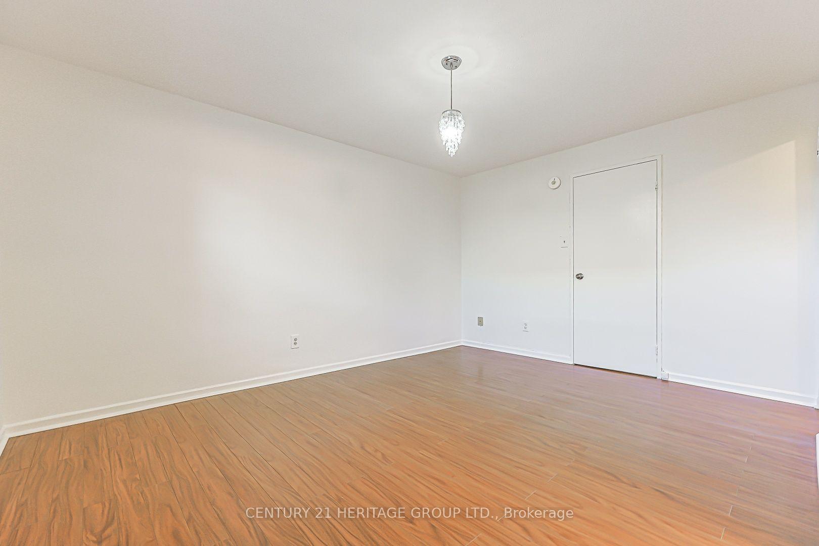 Photo 30 of Unit 502, 1 Royal Orchard Boulevard, Markham, Royal Orchard — HOMEH
