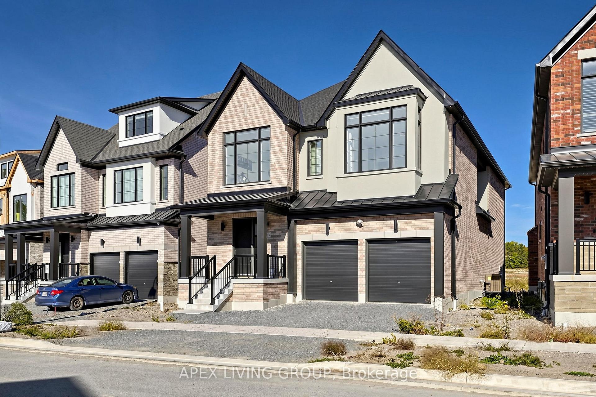 Photo 3 of 43 Balance Crescent, Markham, Cachet — HOMEH