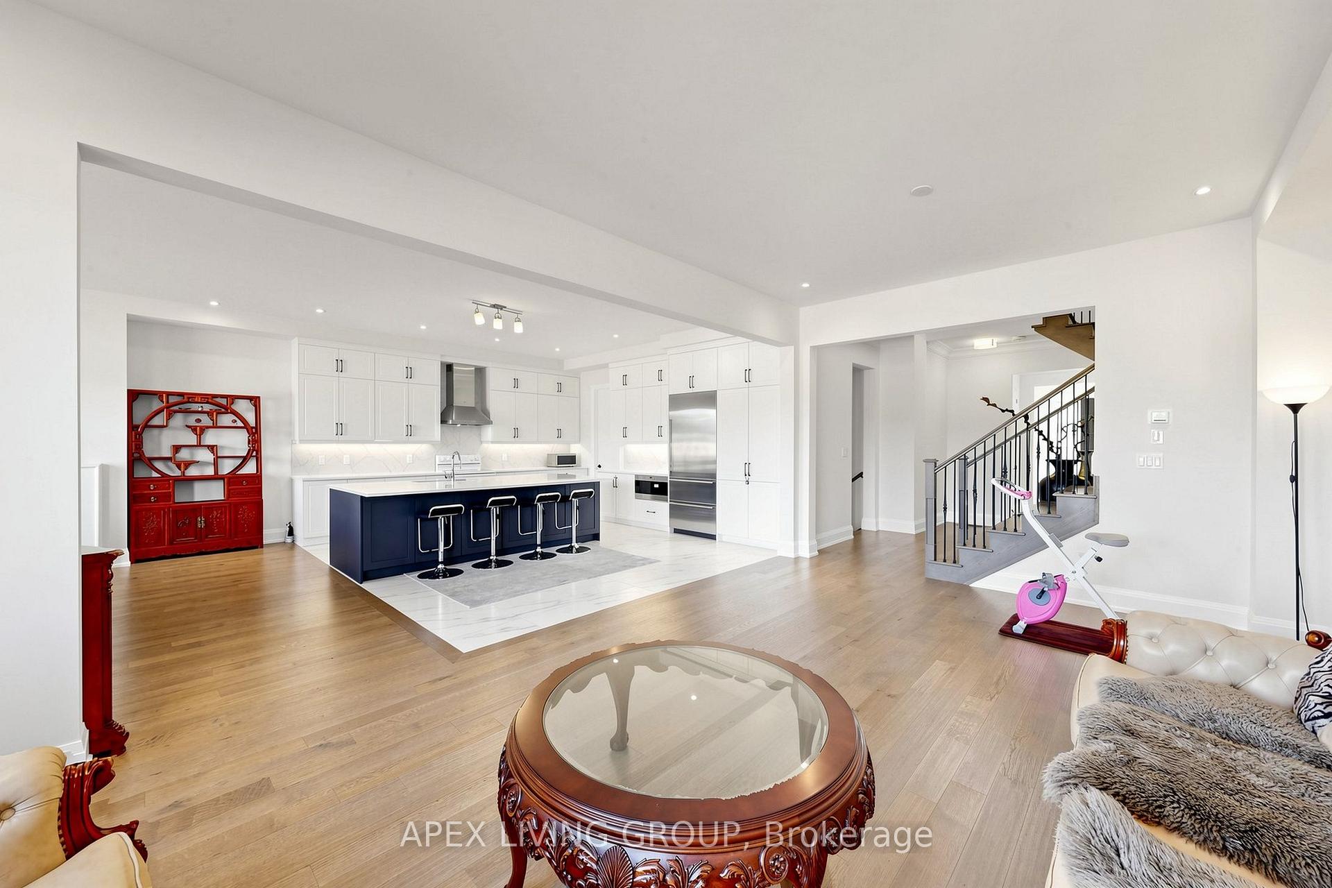 Photo 9 of 43 Balance Crescent, Markham, Cachet — HOMEH