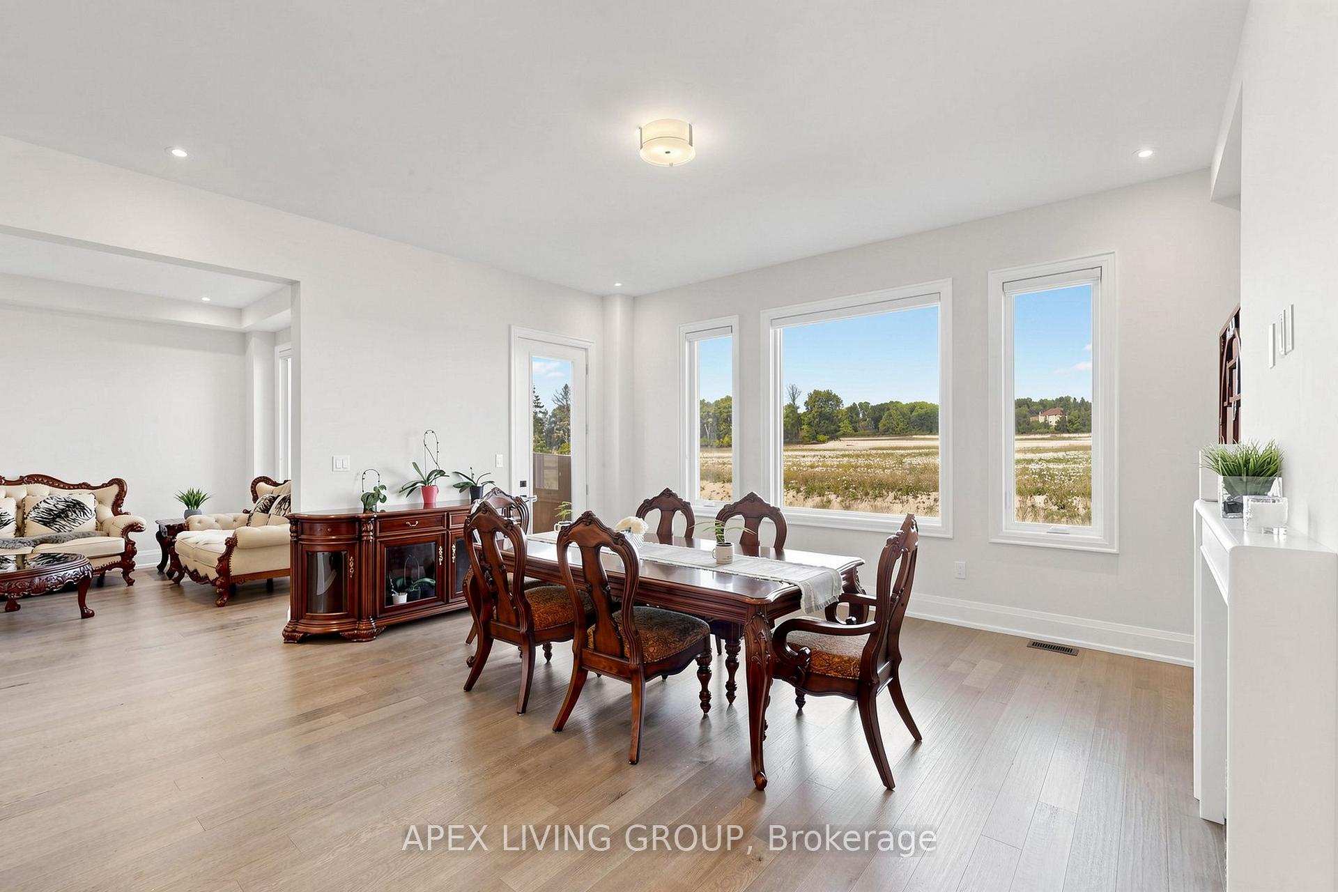 Photo 11 of 43 Balance Crescent, Markham, Cachet — HOMEH