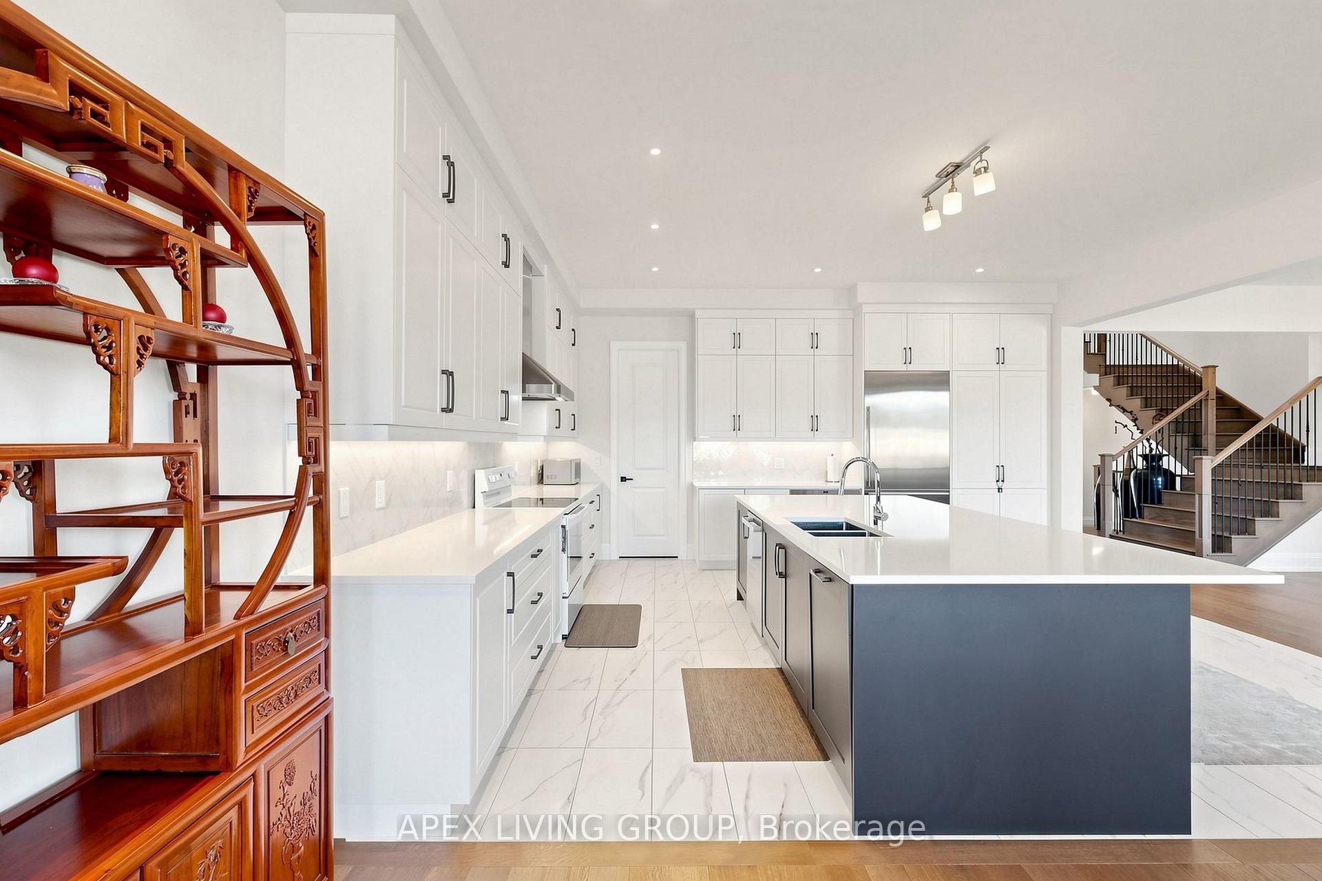 Photo 16 of 43 Balance Crescent, Markham, Cachet — HOMEH