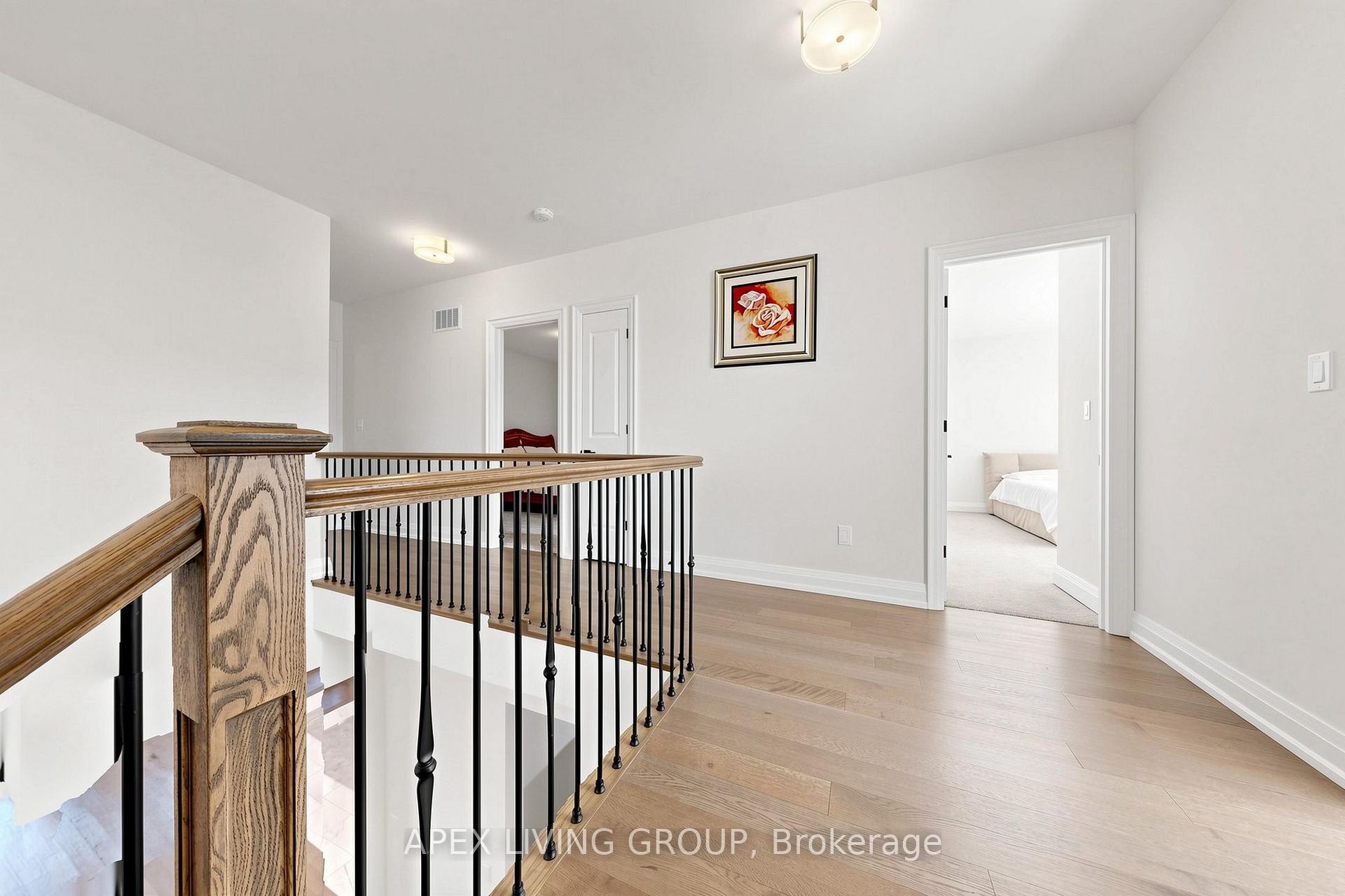 Photo 21 of 43 Balance Crescent, Markham, Cachet — HOMEH