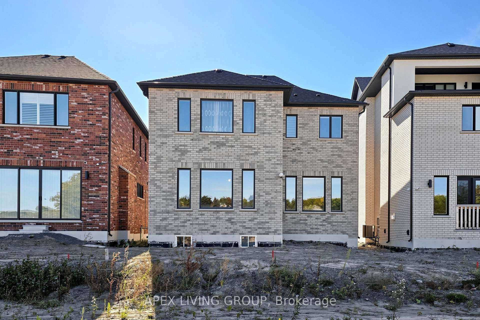 Photo 42 of 43 Balance Crescent, Markham, Cachet — HOMEH