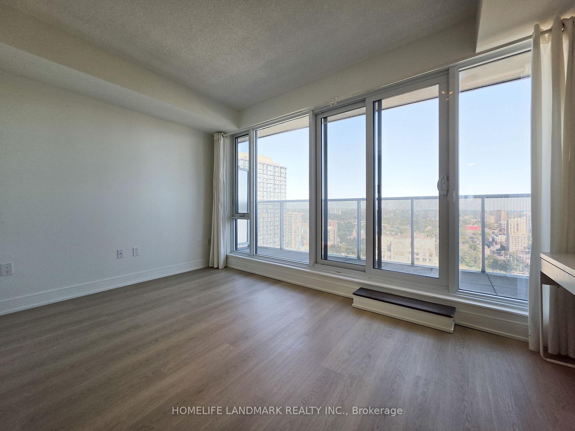 Photo 5 of Unit 2507, 89 Mcgill Street, Toronto, Church-Yonge Corridor — HOMEH