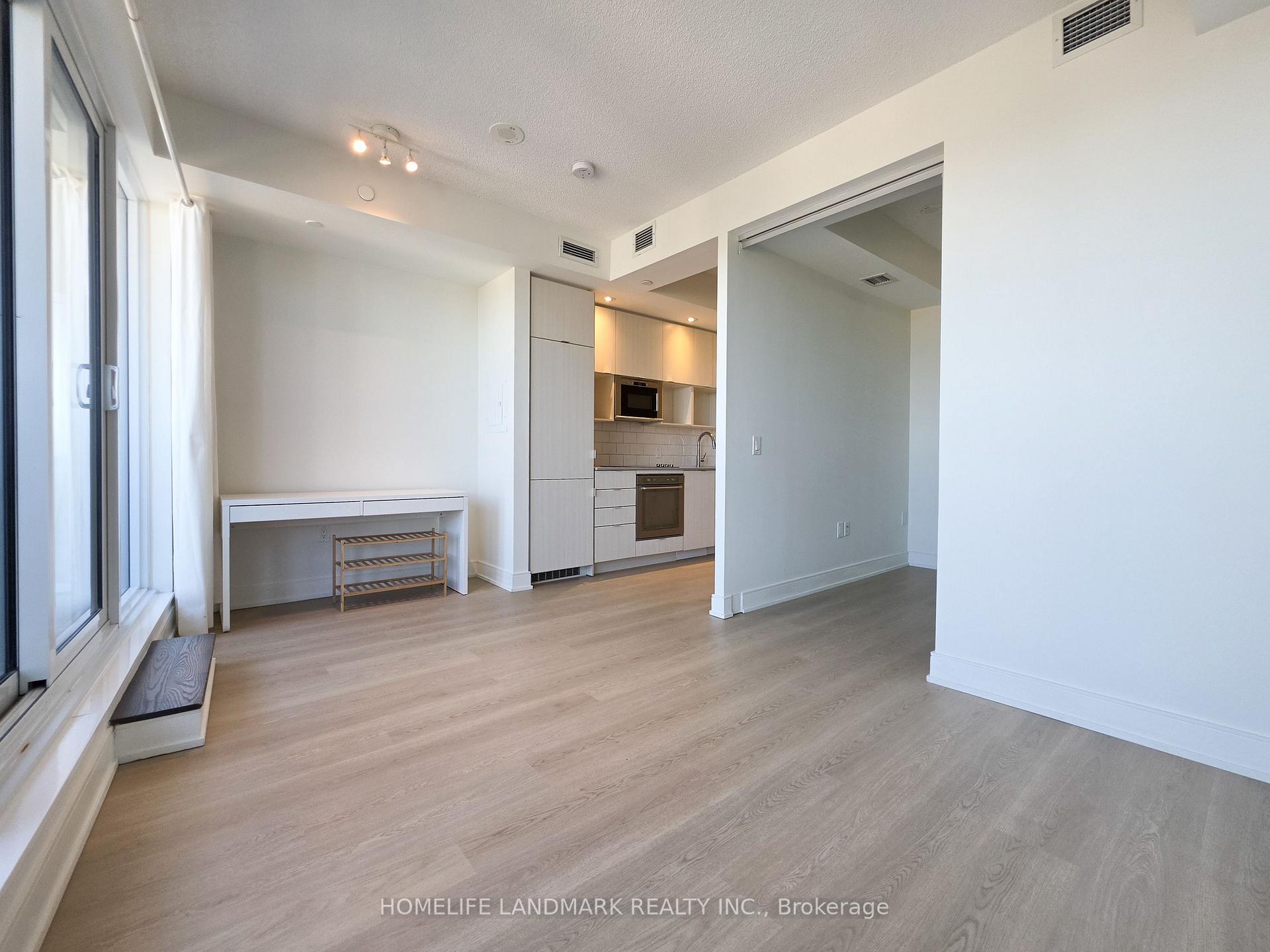 Photo 8 of Unit 2507, 89 Mcgill Street, Toronto, Church-Yonge Corridor — HOMEH