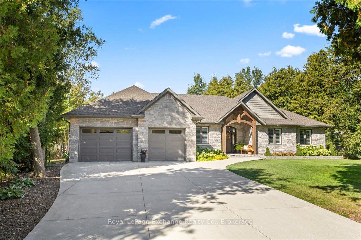 Photo 1 of 119 Upper Lorne Beach Road, Kincardine — HOMEH