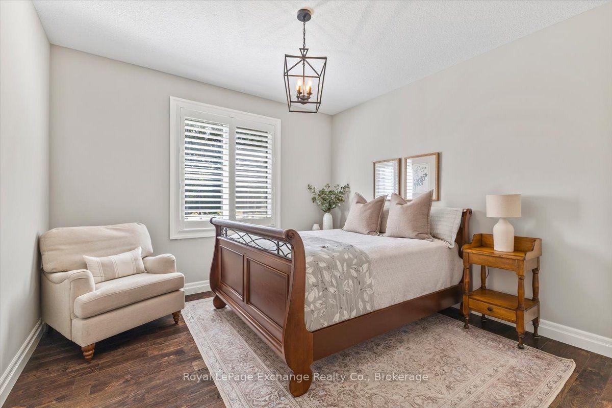 Photo 12 of 119 Upper Lorne Beach Road, Kincardine — HOMEH