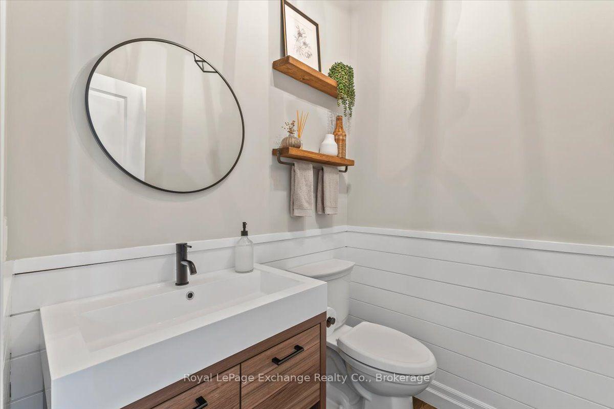 Photo 18 of 119 Upper Lorne Beach Road, Kincardine — HOMEH