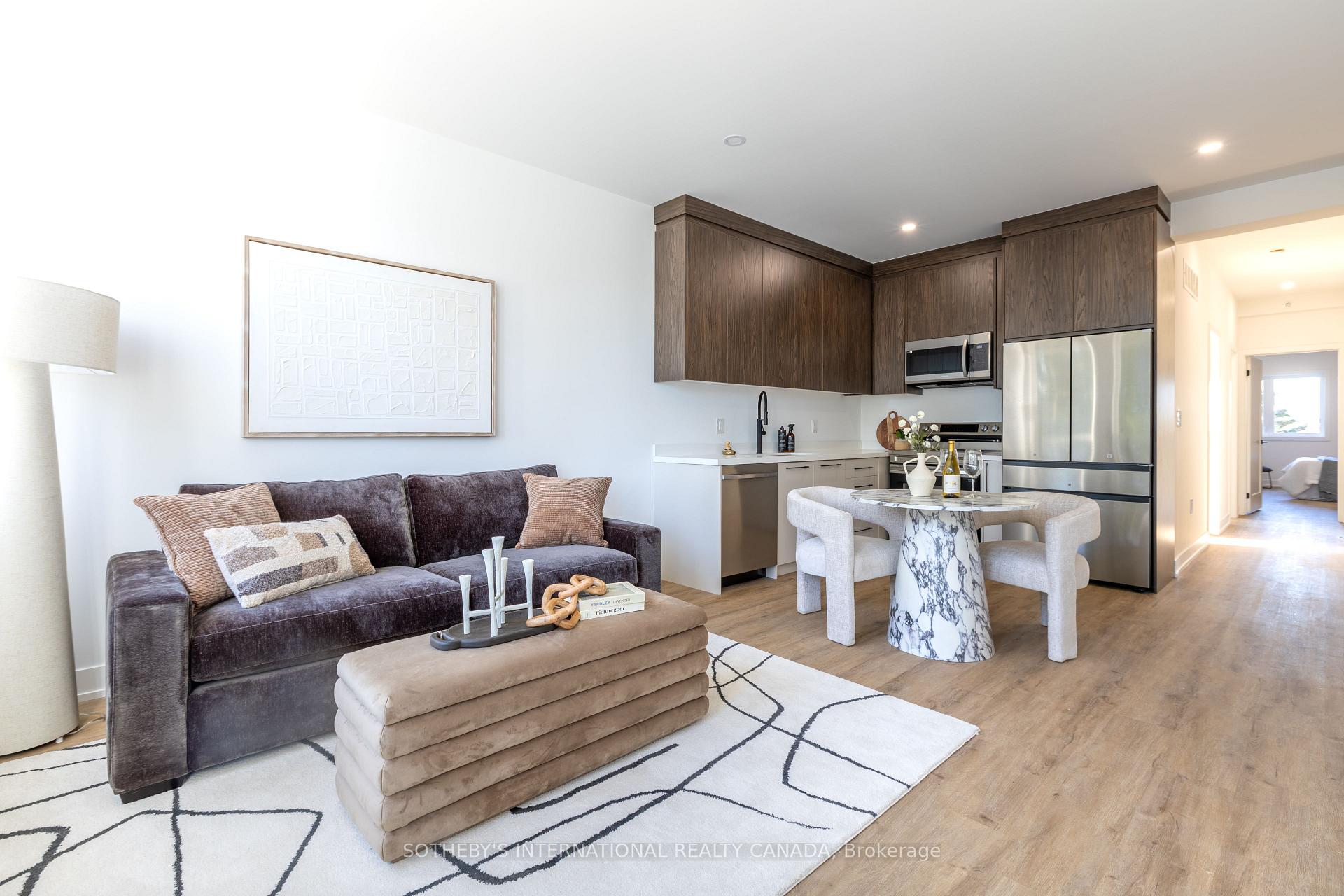 Photo 2 of Unit 1, 60 Cannon Road, Etobicoke, Stonegate-Queensway — HOMEH