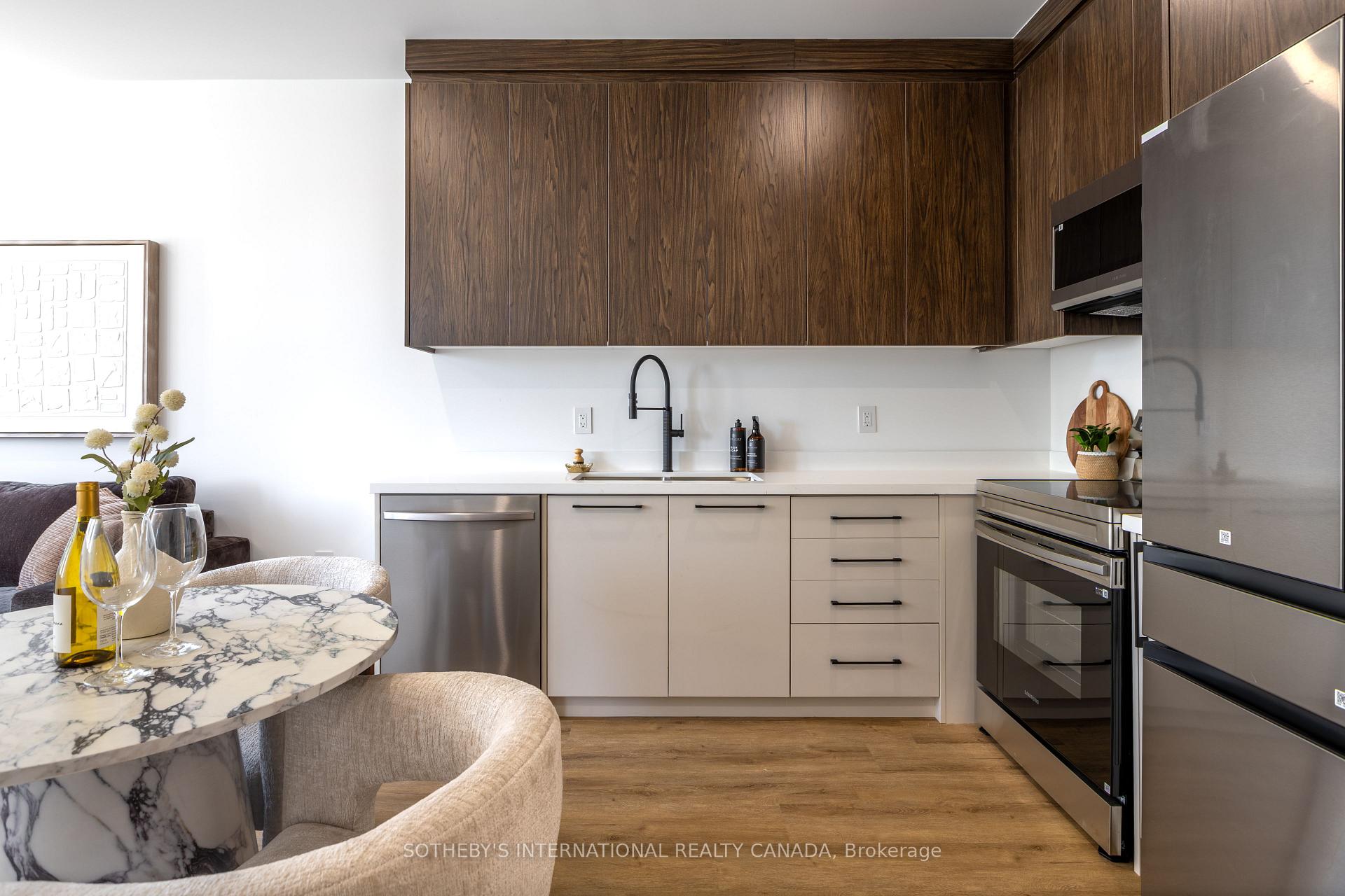 Photo 7 of Unit 1, 60 Cannon Road, Etobicoke, Stonegate-Queensway — HOMEH