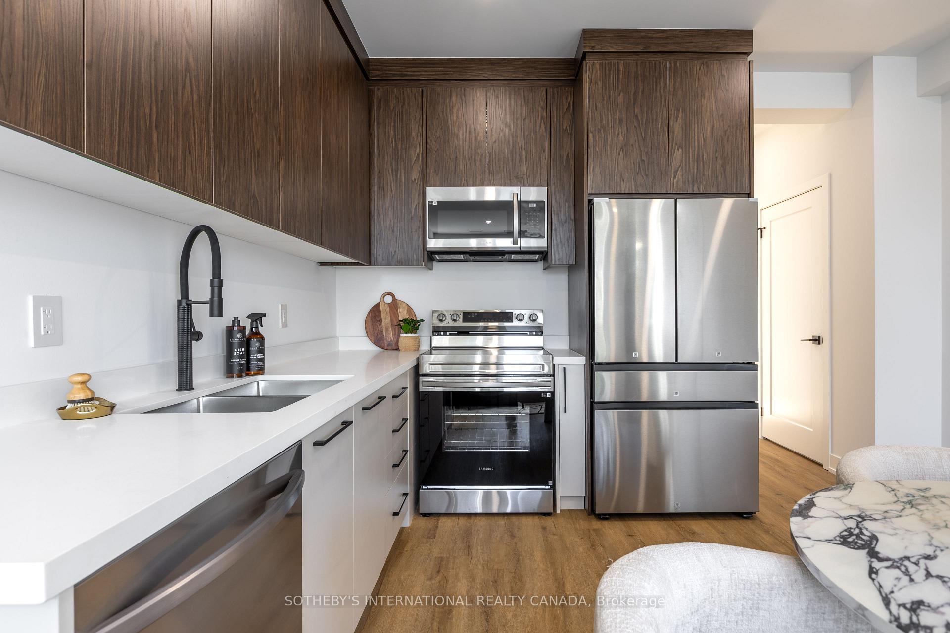 Photo 9 of Unit 1, 60 Cannon Road, Etobicoke, Stonegate-Queensway — HOMEH