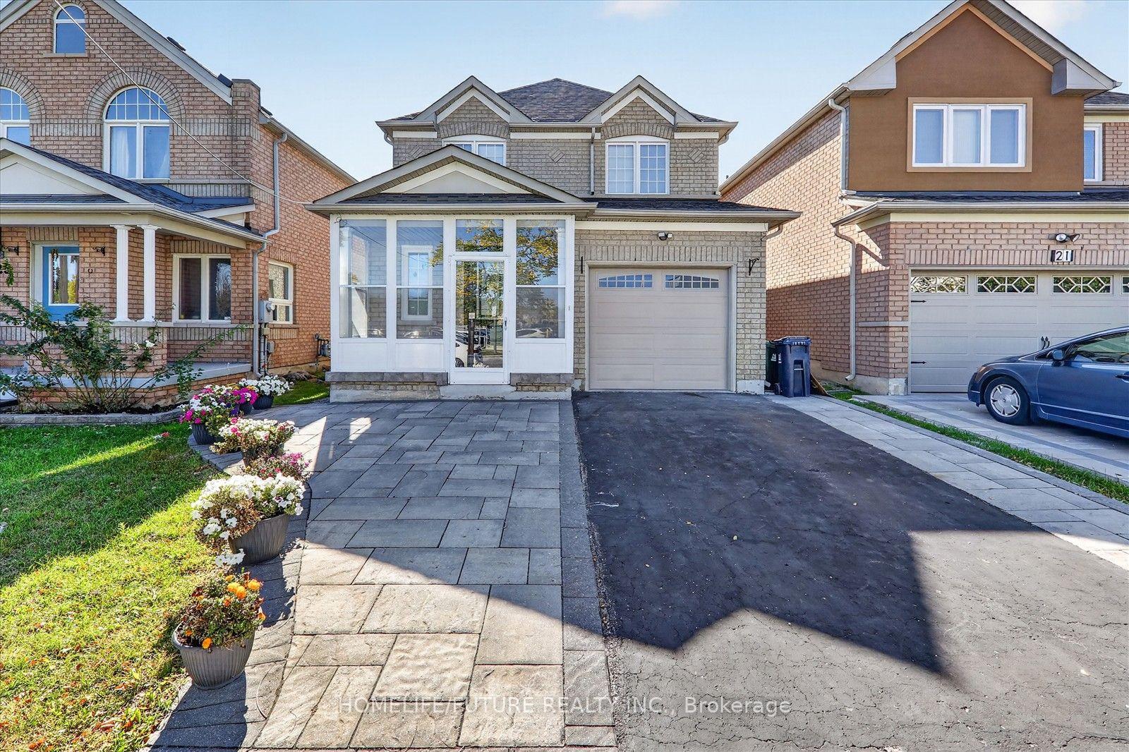 Photo 2 of 23 Seasons Drive, Scarborough, Rouge — HOMEH