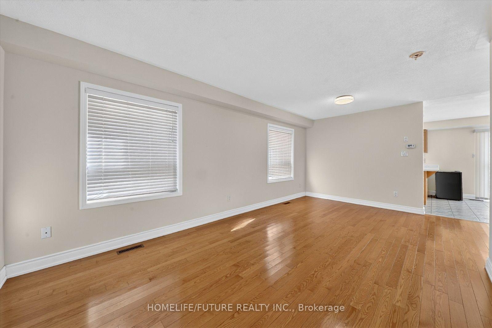 Photo 9 of 23 Seasons Drive, Scarborough, Rouge — HOMEH