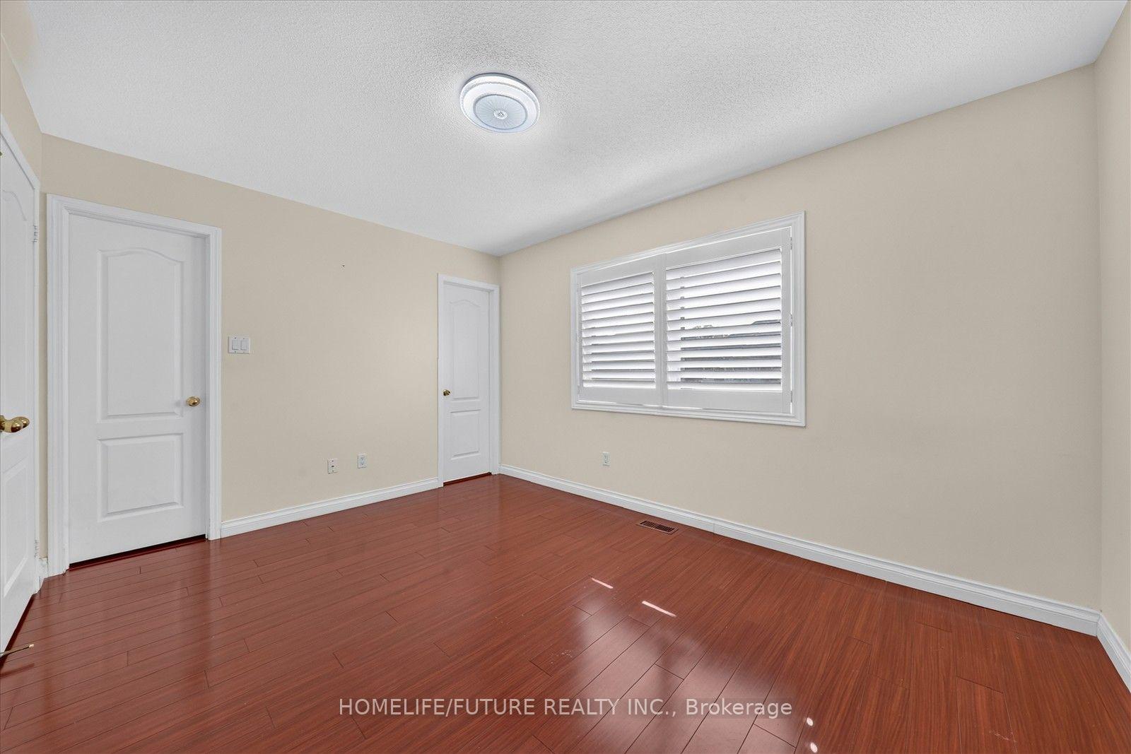 Photo 20 of 23 Seasons Drive, Scarborough, Rouge — HOMEH