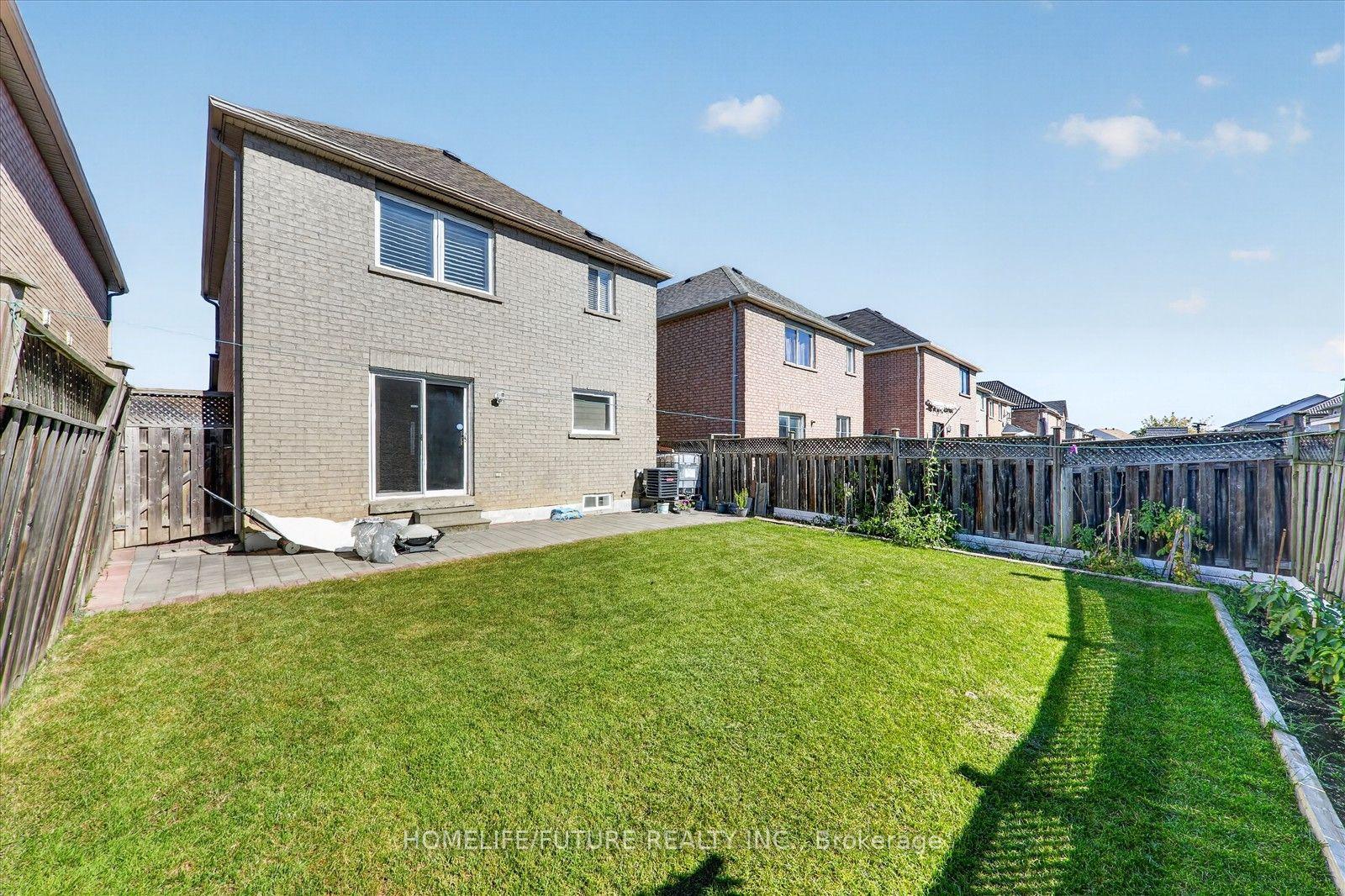 Photo 38 of 23 Seasons Drive, Scarborough, Rouge — HOMEH