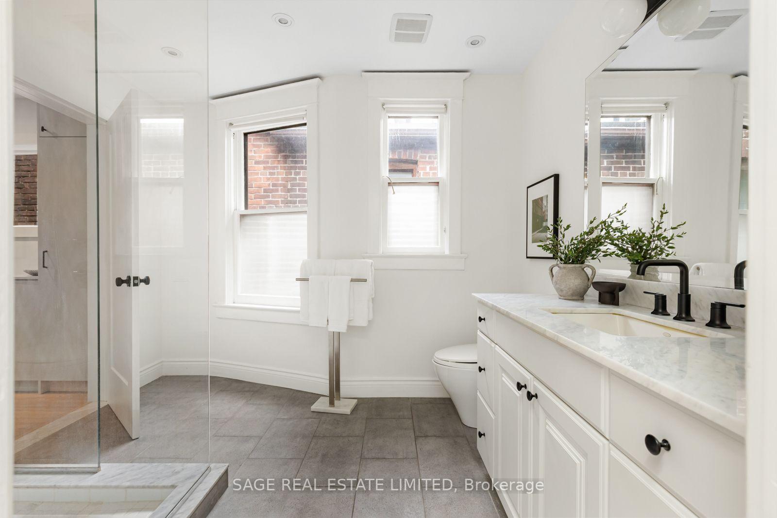 Photo 19 of 11 Bertmount Avenue, Toronto, South Riverdale — HOMEH