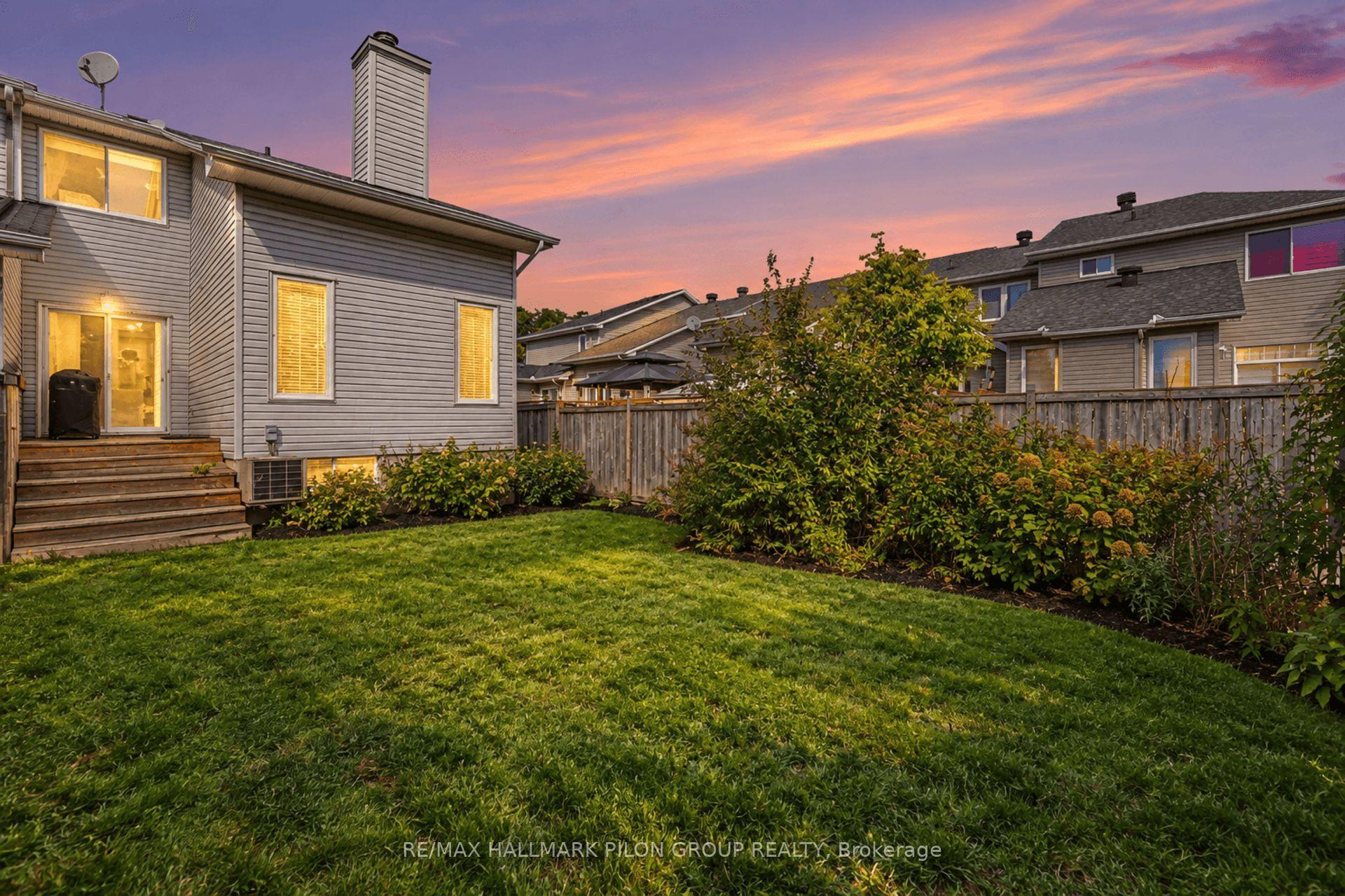 Photo 17 of 958 Markwick Crescent, Ottawa, Notting Hill/Summerside — HOMEH