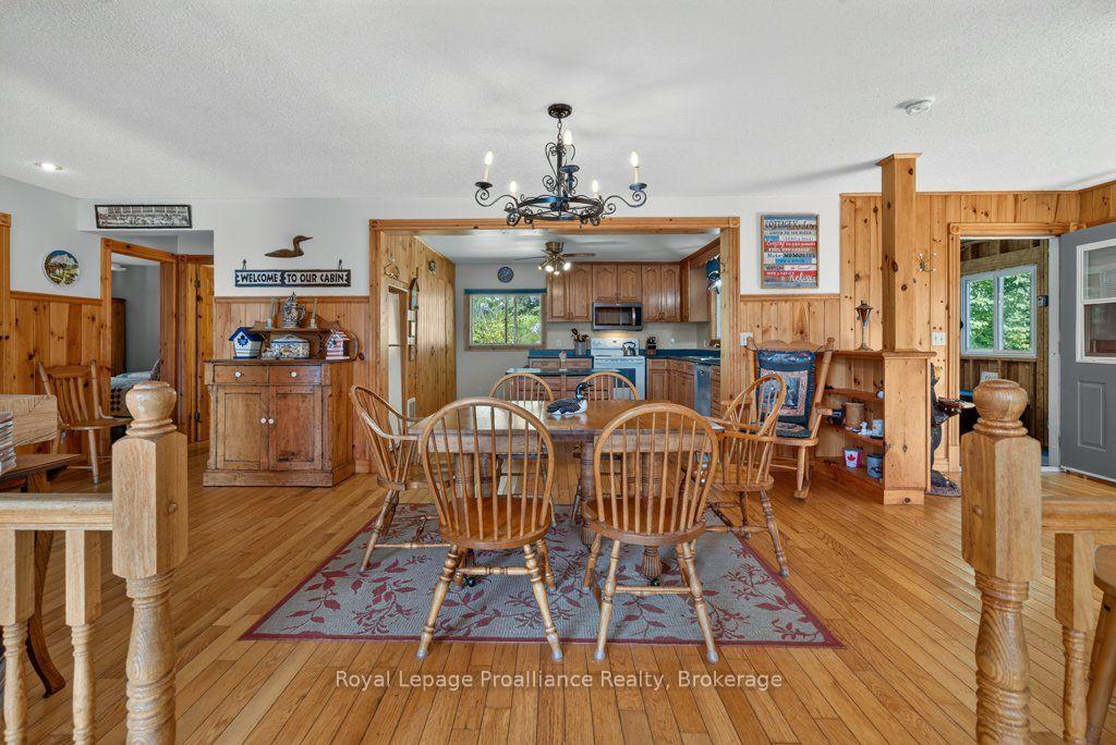 Photo 12 of 1231 Chimney Point Lane, Central Frontenac, Frontenac Centre — HOMEH