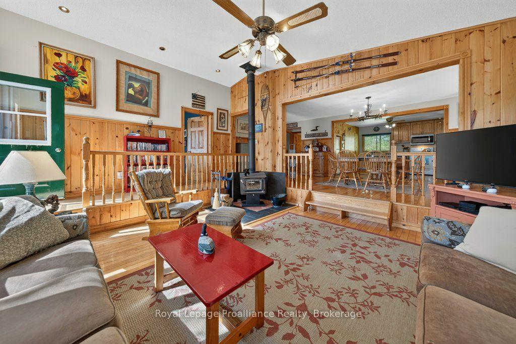Photo 21 of 1231 Chimney Point Lane, Central Frontenac, Frontenac Centre — HOMEH