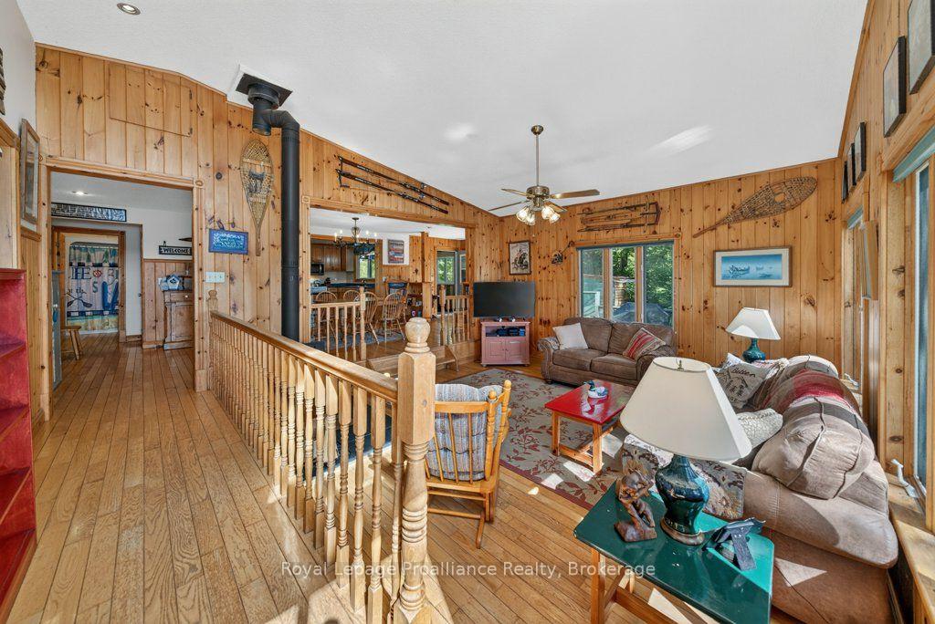 Photo 23 of 1231 Chimney Point Lane, Central Frontenac, Frontenac Centre — HOMEH