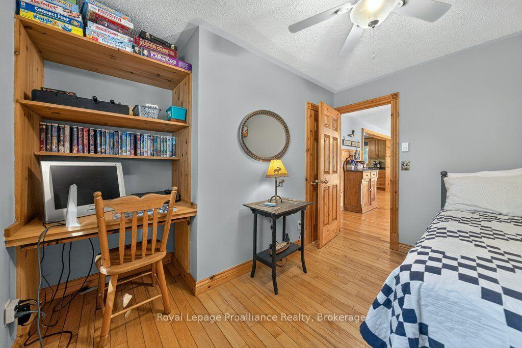Photo 27 of 1231 Chimney Point Lane, Central Frontenac, Frontenac Centre — HOMEH