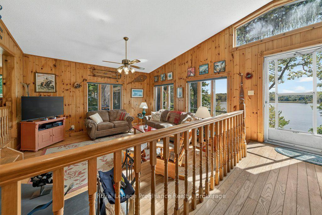 Photo 32 of 1231 Chimney Point Lane, Central Frontenac, Frontenac Centre — HOMEH