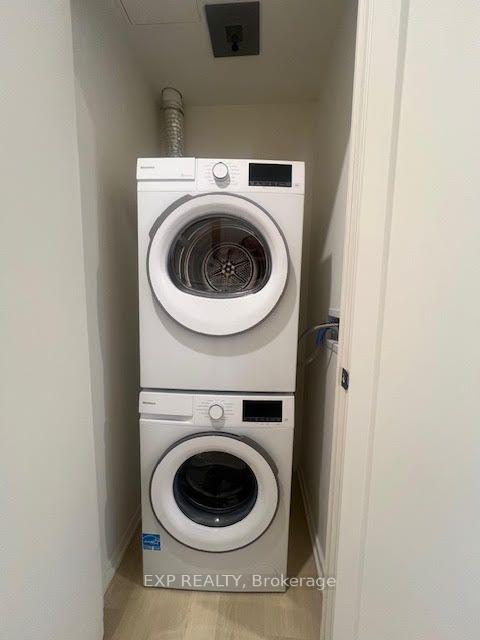 Photo 16 of Unit 609, 109 Erskine Avenue, Toronto, Mount Pleasant West — HOMEH