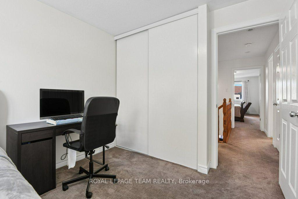 Photo 23 of 303 Balinroan Crescent, Ottawa, Barrhaven - Strandherd — HOMEH