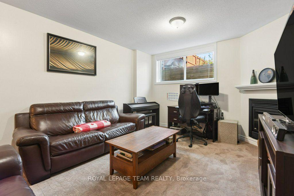 Photo 28 of 303 Balinroan Crescent, Ottawa, Barrhaven - Strandherd — HOMEH