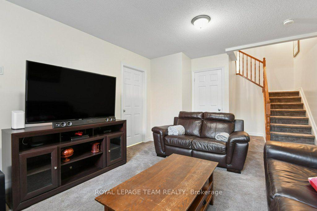Photo 29 of 303 Balinroan Crescent, Ottawa, Barrhaven - Strandherd — HOMEH