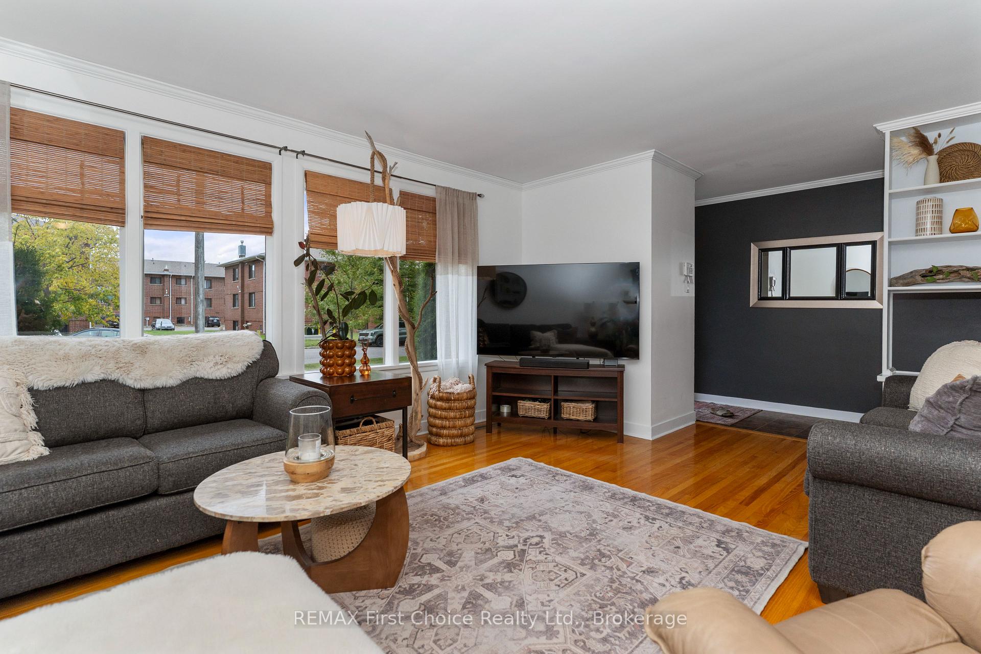 Photo 6 of 96 Stardust Crescent, Thunder Bay, Grandview — HOMEH