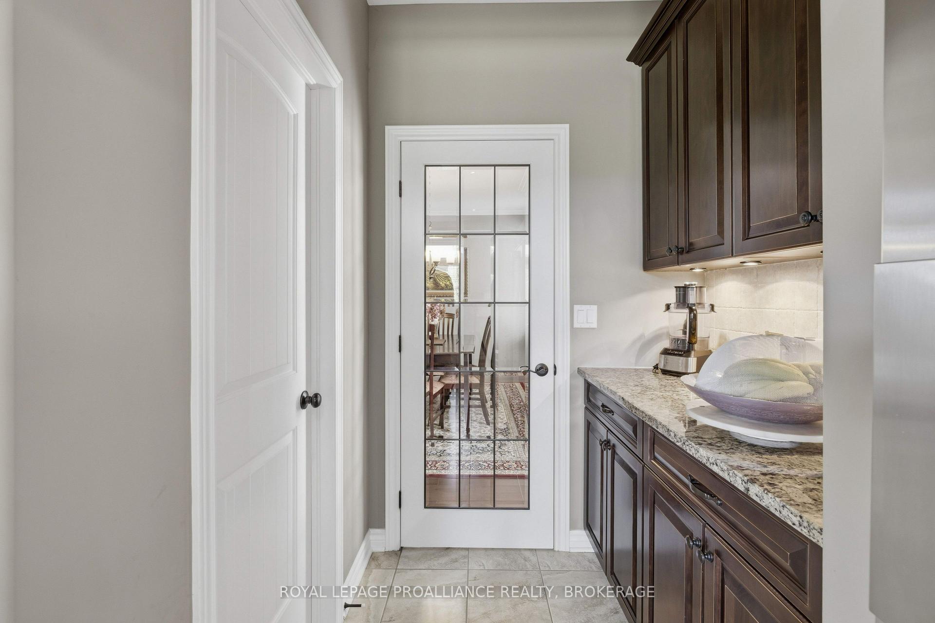 Photo 14 of 633 Fieldstone Drive, Kingston, Kingston East (Incl Barret Crt) — HOMEH