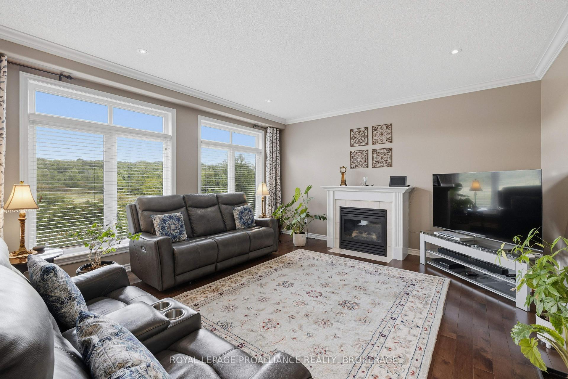 Photo 17 of 633 Fieldstone Drive, Kingston, Kingston East (Incl Barret Crt) — HOMEH