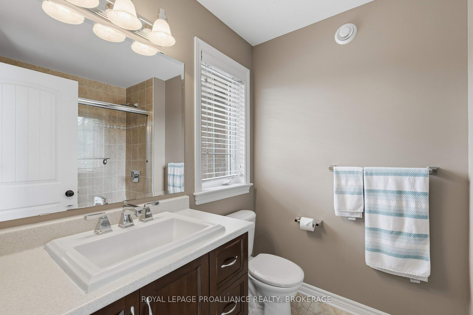 Photo 31 of 633 Fieldstone Drive, Kingston, Kingston East (Incl Barret Crt) — HOMEH