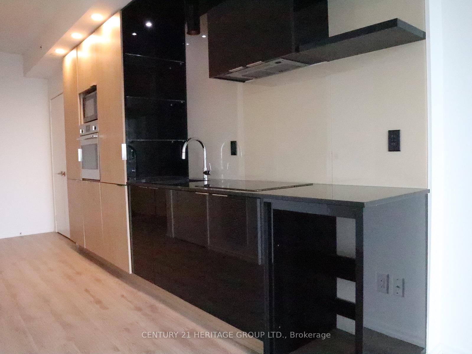 Photo 7 of Unit 4805, 70 Temperance Street, Toronto, Bay Street Corridor — HOMEH