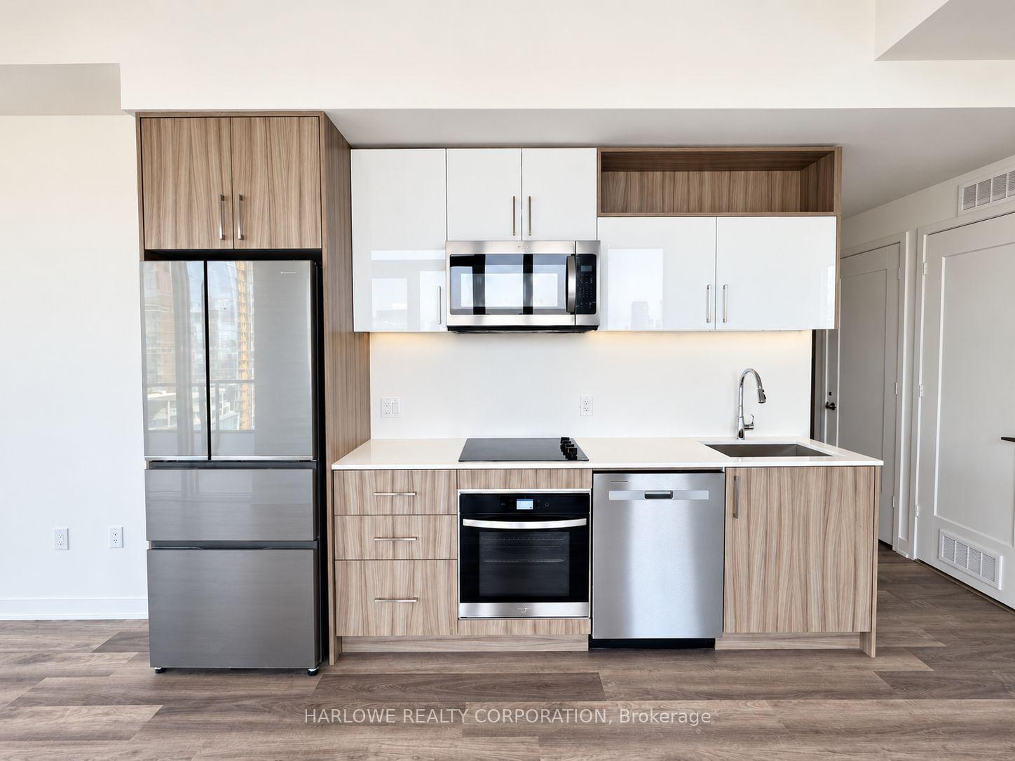 Photo 4 of Unit 1702 E, 70 Princess Street E, Toronto, Waterfront Communities — HOMEH
