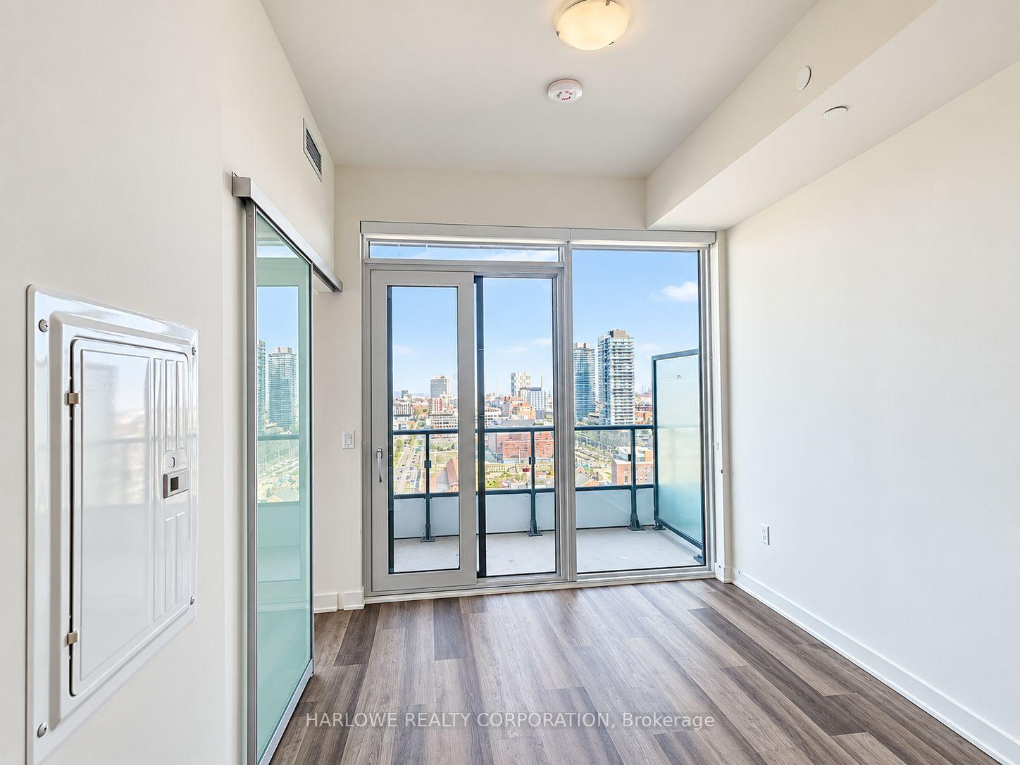 Photo 8 of Unit 1702 E, 70 Princess Street E, Toronto, Waterfront Communities — HOMEH