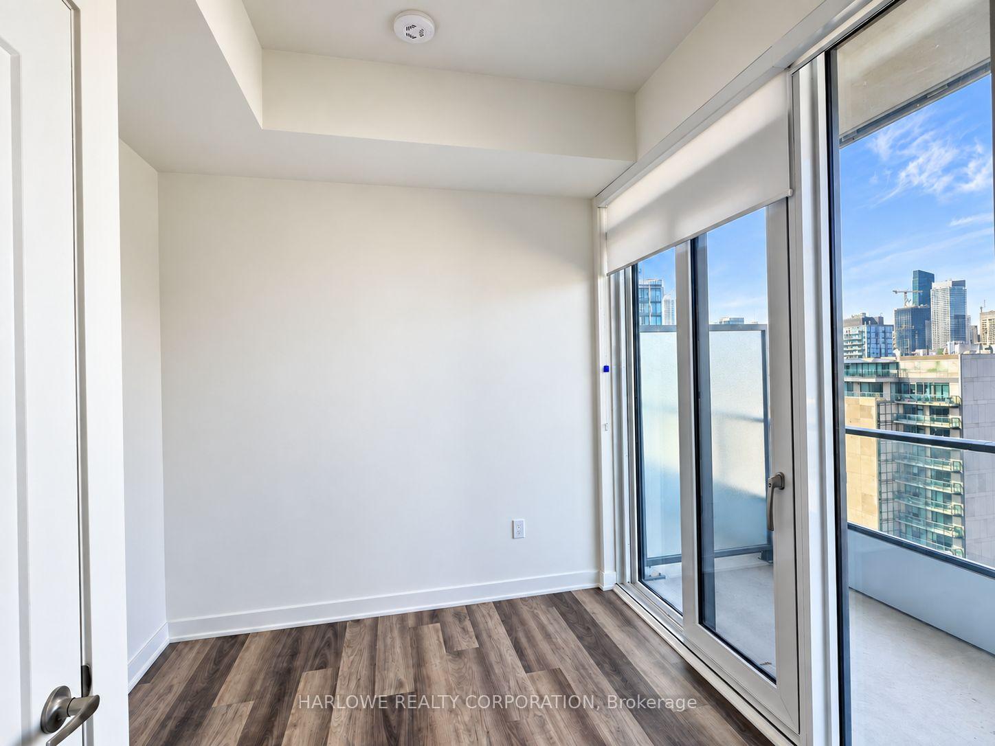 Photo 10 of Unit 1702 E, 70 Princess Street E, Toronto, Waterfront Communities — HOMEH