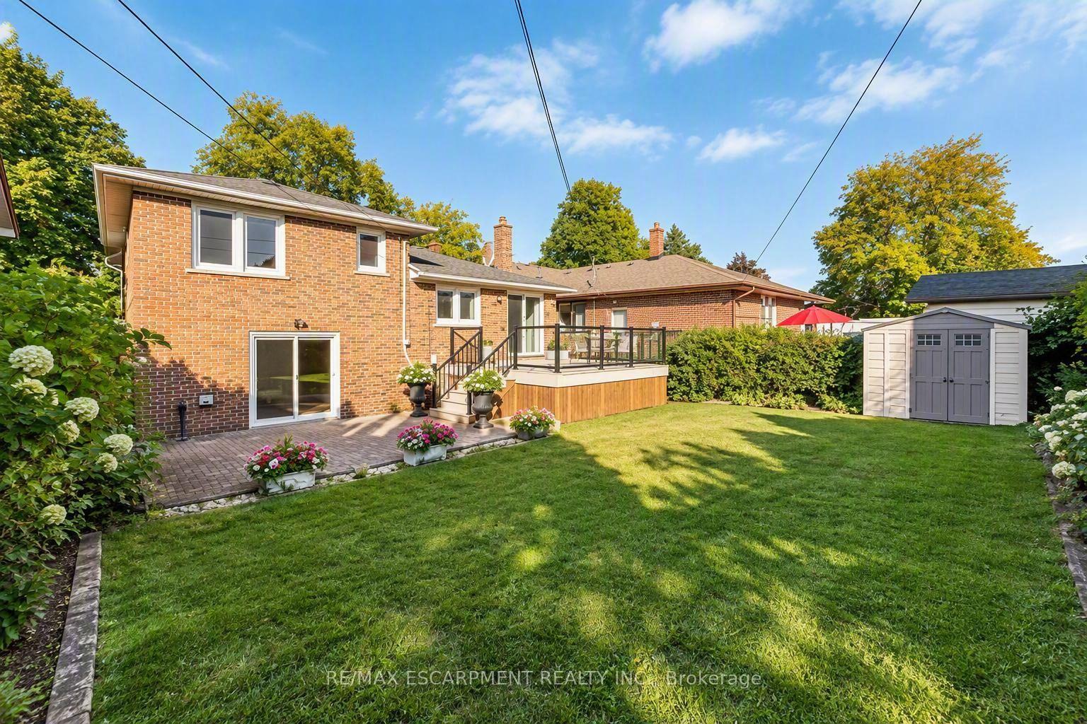 Photo 37 of 7 Watling Street, Etobicoke, Willowridge-Martingrove-Richview — HOMEH