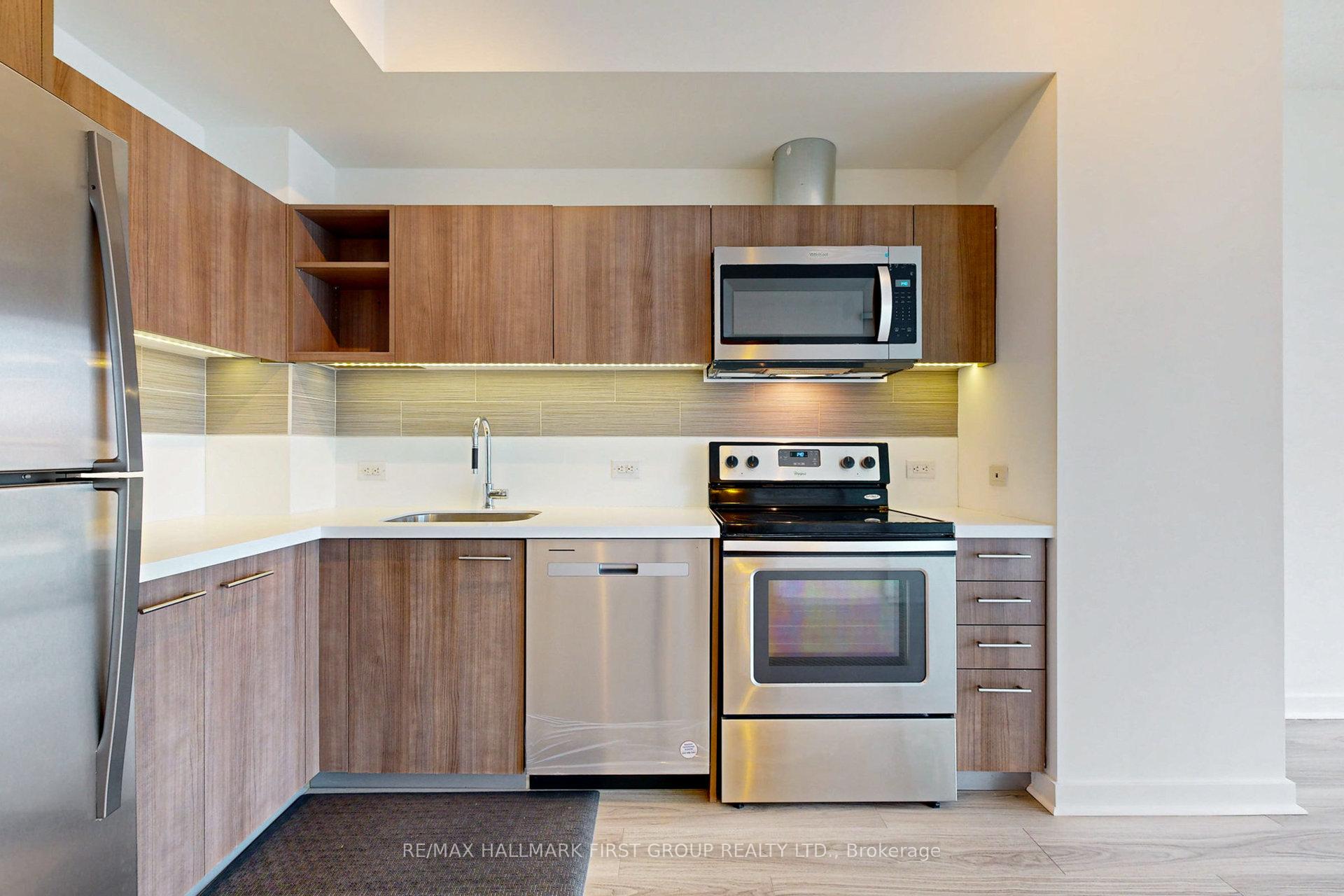 Photo 5 of Unit 1304, 390 Cherry Street, Toronto, Waterfront Communities — HOMEH