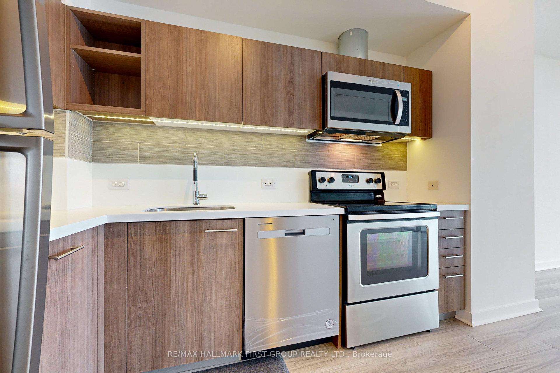Photo 6 of Unit 1304, 390 Cherry Street, Toronto, Waterfront Communities — HOMEH