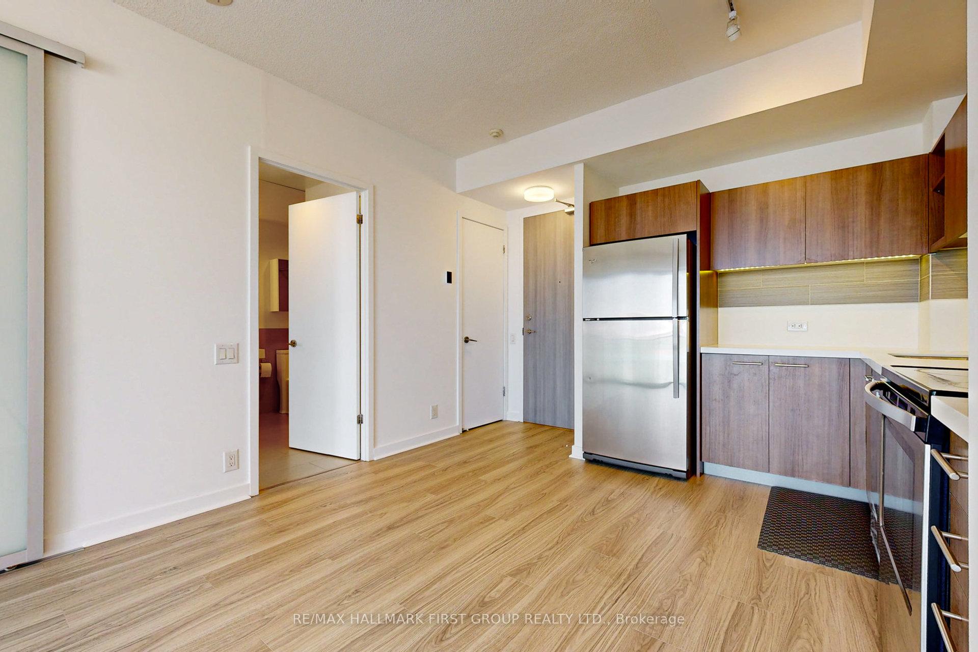Photo 9 of Unit 1304, 390 Cherry Street, Toronto, Waterfront Communities — HOMEH