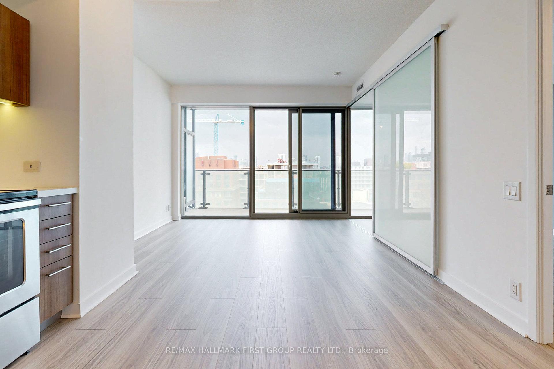 Photo 10 of Unit 1304, 390 Cherry Street, Toronto, Waterfront Communities — HOMEH