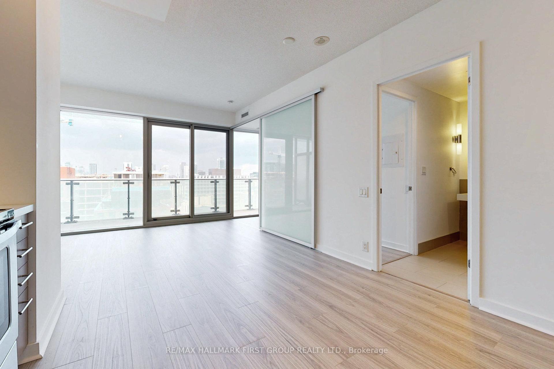 Photo 11 of Unit 1304, 390 Cherry Street, Toronto, Waterfront Communities — HOMEH