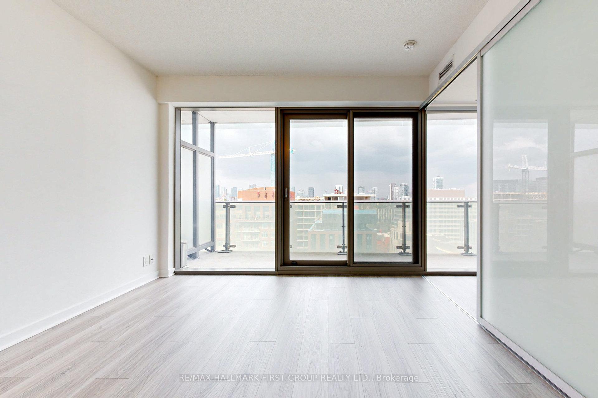 Photo 13 of Unit 1304, 390 Cherry Street, Toronto, Waterfront Communities — HOMEH