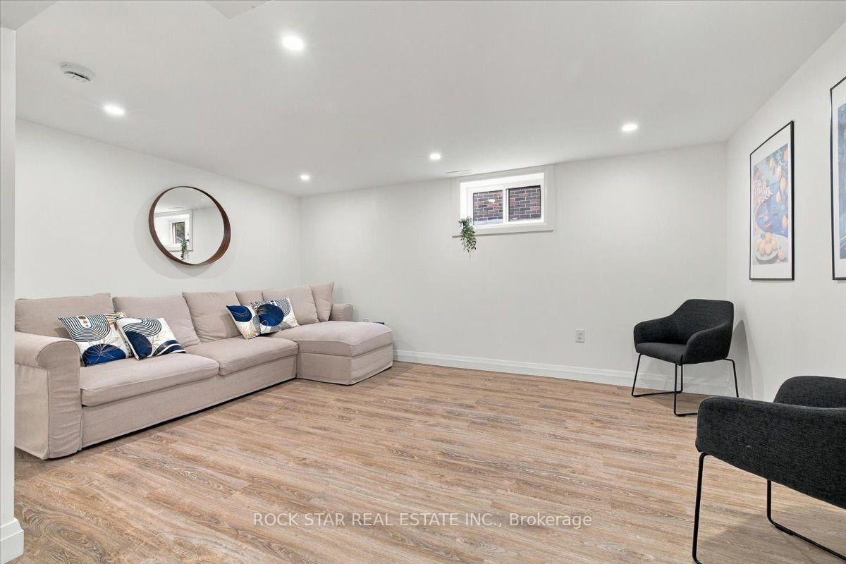 Photo 6 of 212 West 33rd Street, Hamilton, Westcliffe — HOMEH