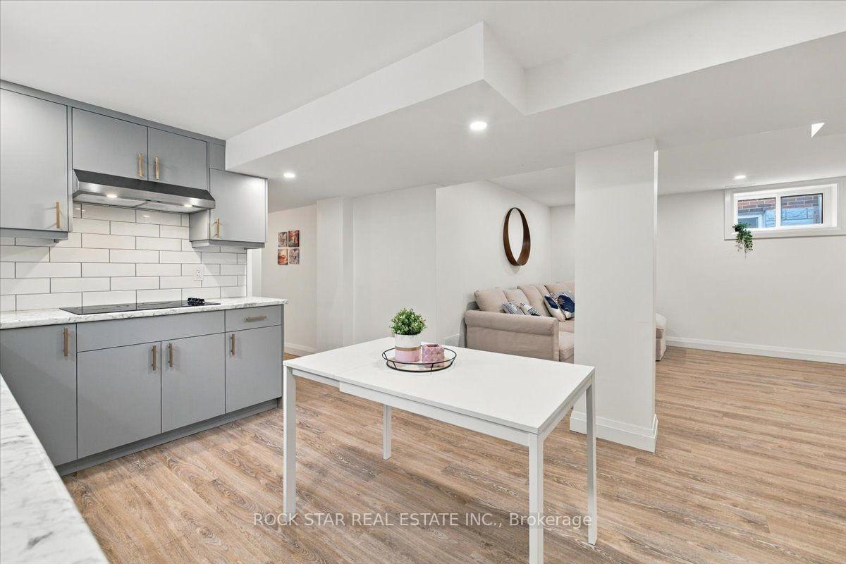 Photo 10 of 212 West 33rd Street, Hamilton, Westcliffe — HOMEH