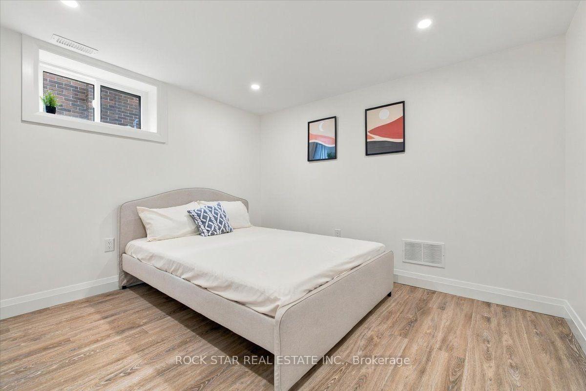 Photo 12 of 212 West 33rd Street, Hamilton, Westcliffe — HOMEH
