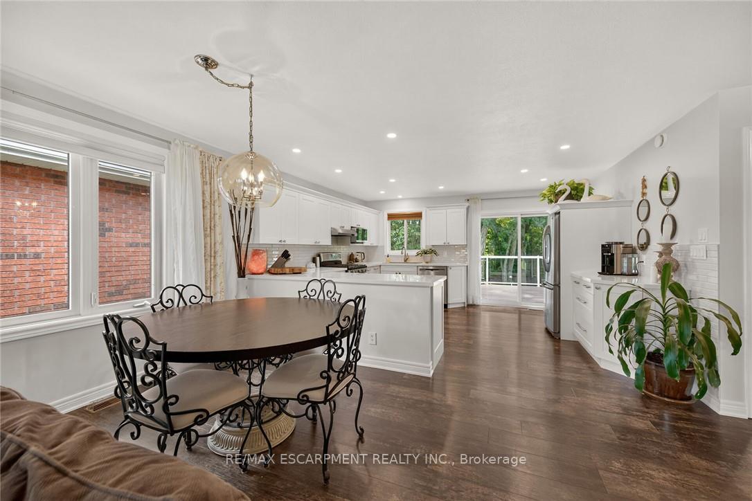 Photo 12 of 225 Dover Avenue, Norfolk, Port Dover — HOMEH