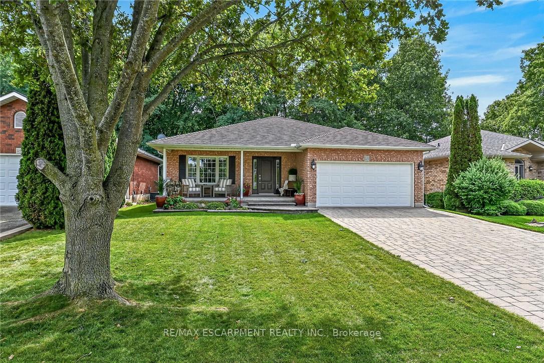 Photo 50 of 225 Dover Avenue, Norfolk, Port Dover — HOMEH